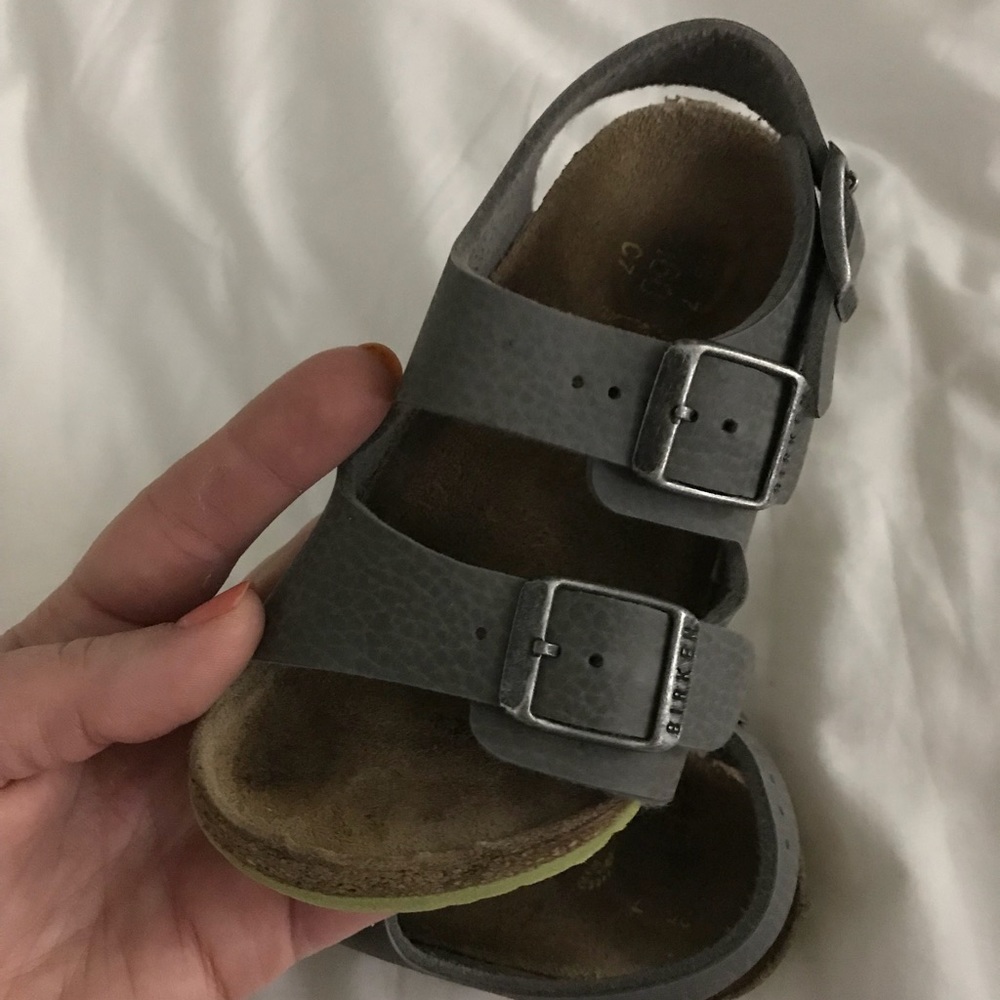 Toddler size 7c Birkenstock fits 7-8